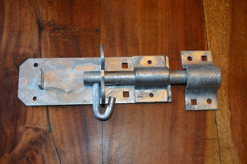 Straight bolt garage shed - , barn