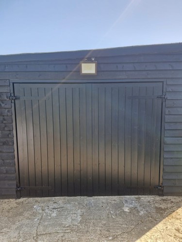Wooden flat top garage doors - doors,