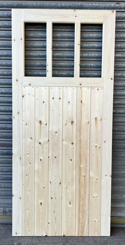 Wooden side garage - door, heavy